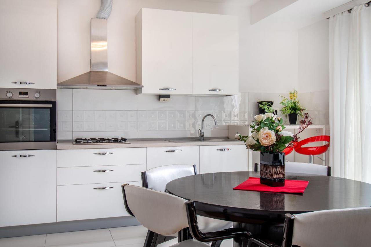 Rooms&Apartments Zelux Σπλιτ Εξωτερικό φωτογραφία