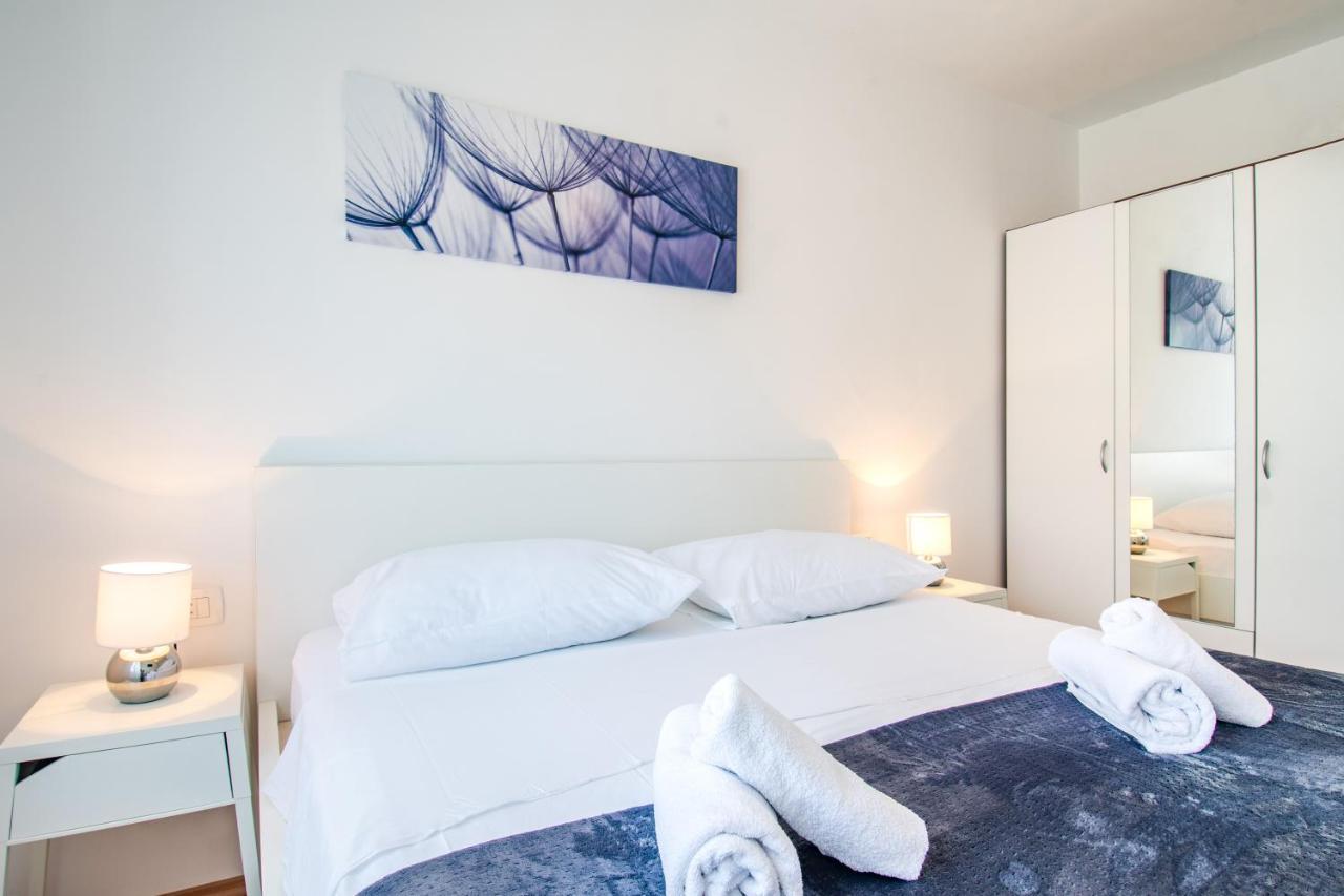 Rooms&Apartments Zelux Σπλιτ Εξωτερικό φωτογραφία