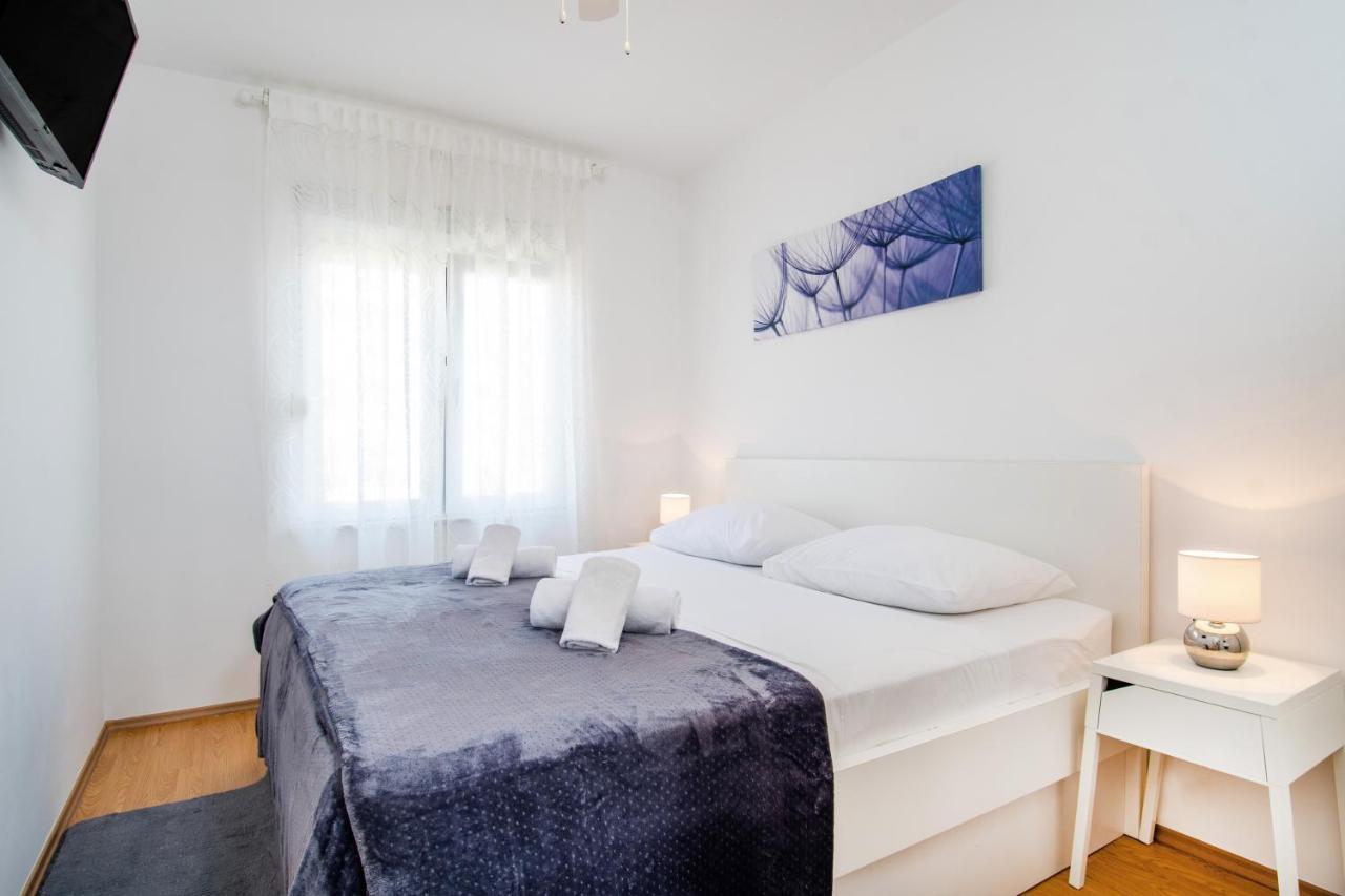 Rooms&Apartments Zelux Σπλιτ Εξωτερικό φωτογραφία